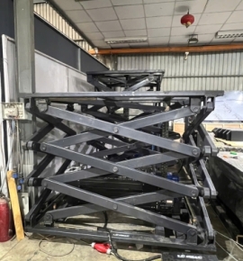 Thiết kế phần mềm lập trình sàn nâng sân khấu 